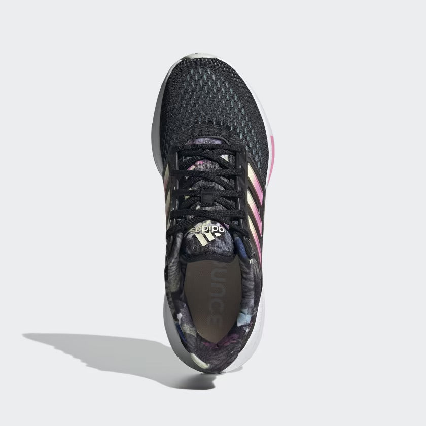 Women's Adidas EQ21 Running shoes, Size 7